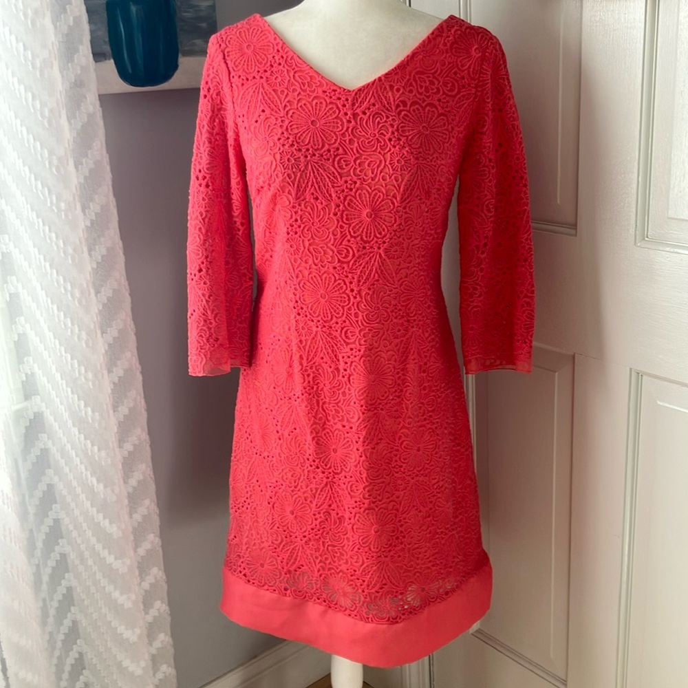Lilly Pulitzer coral lace overlay v neck chic classic dress EUC 6